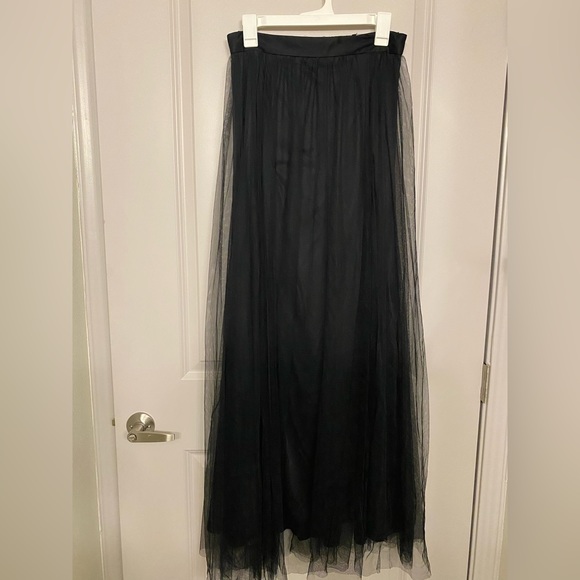 Mesh Long-skirt |Maxi Skirt - Picture 3 of 3